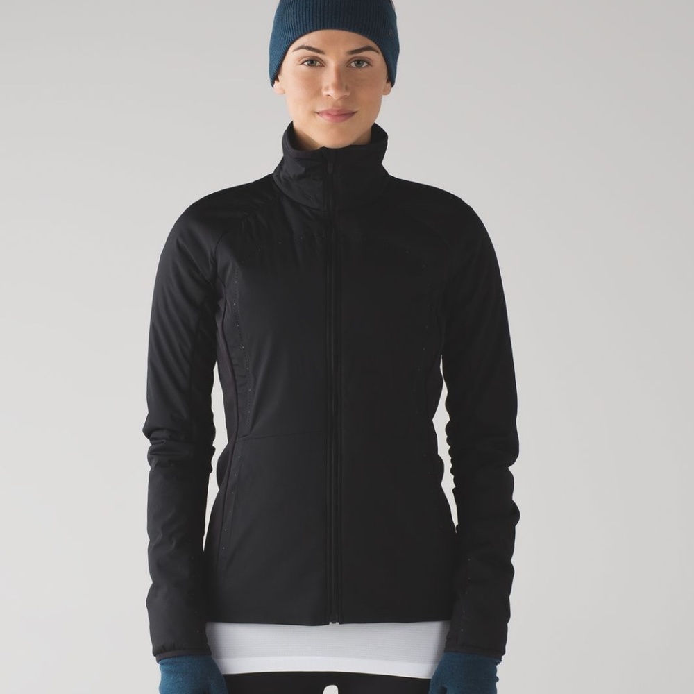 Lululemon Run For Cold Jacket Size 8 Black Full Zip, Primaloft Insulation
